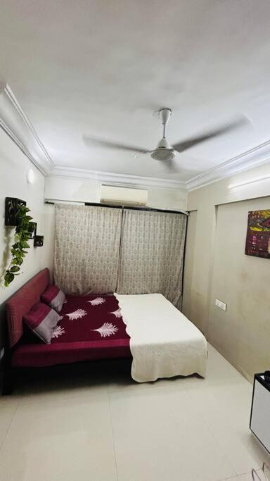 Cozy Corner Apartment Mumbai Exterior photo